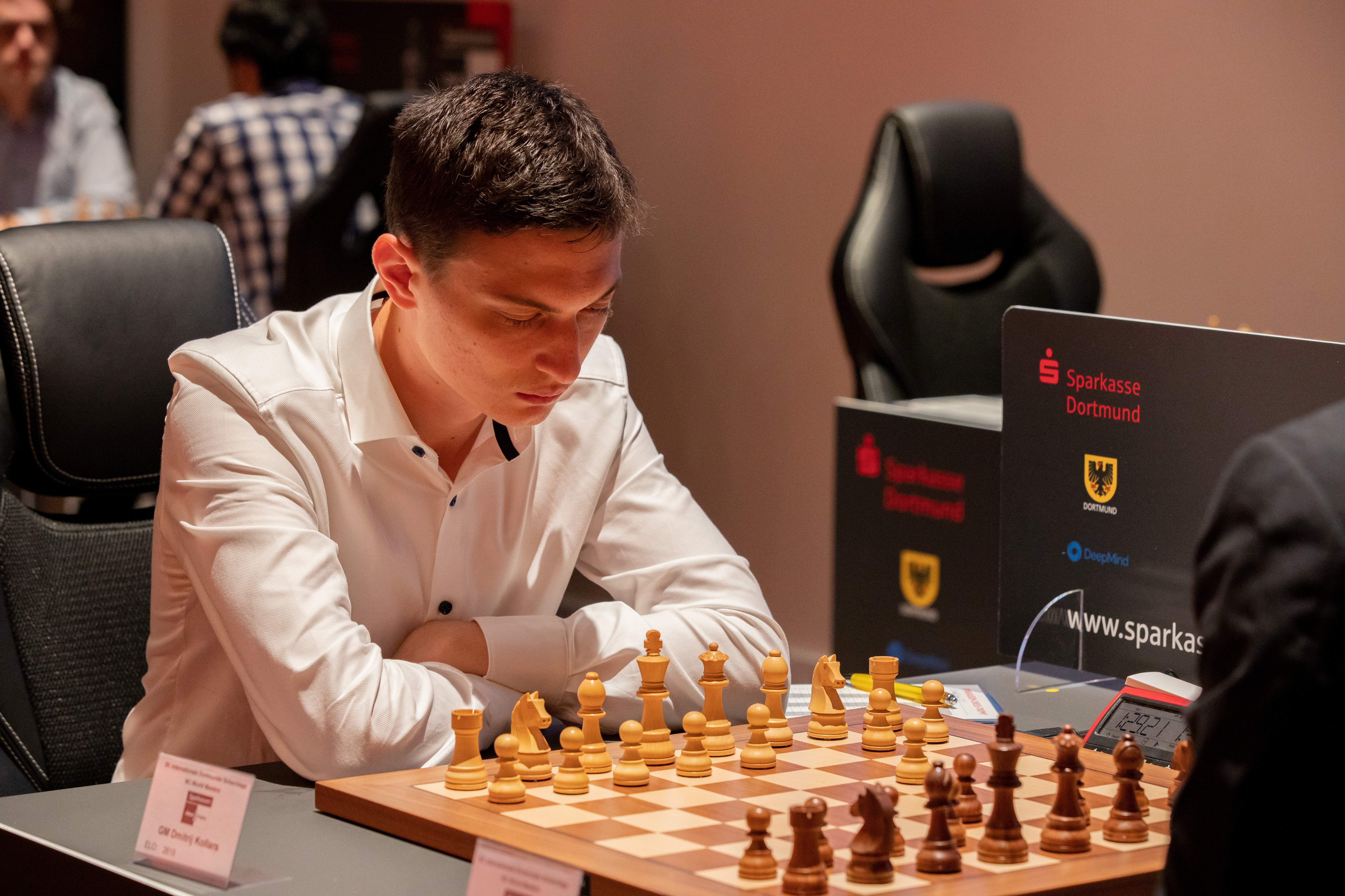 Kollars beats Kramnik